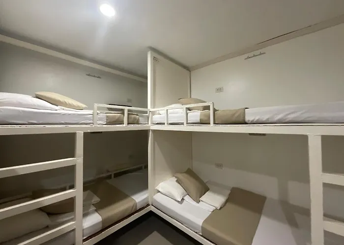 Hostel Lisa's