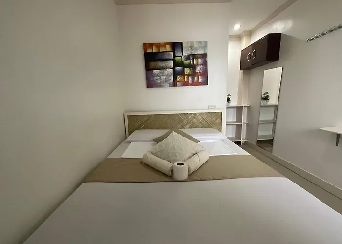 Lisa's Hostel *